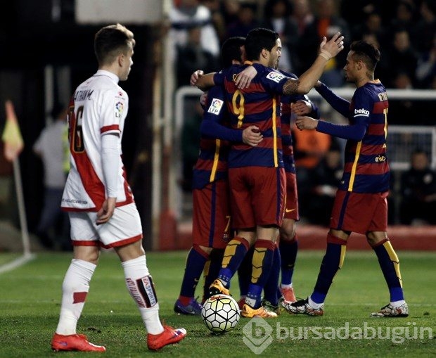 Arda Turan Barcelona'daki ilk golünü attı
