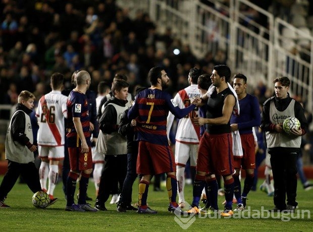 Arda Turan Barcelona'daki ilk golünü attı