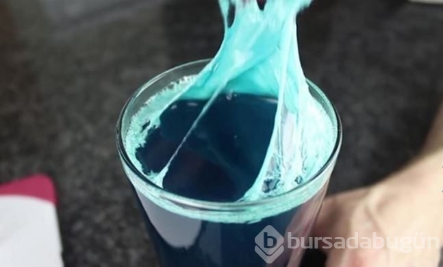 Jelibondan oyuncak yaptı