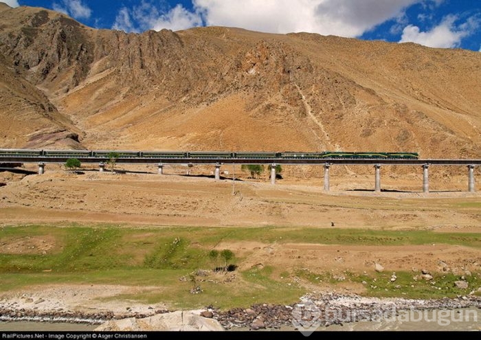 Dünyanın zirvesine giden tren