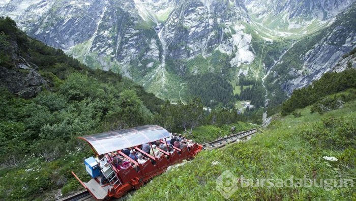 Dünyanın zirvesine giden tren