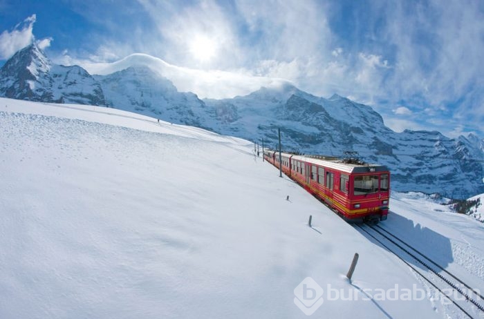 Dünyanın zirvesine giden tren
