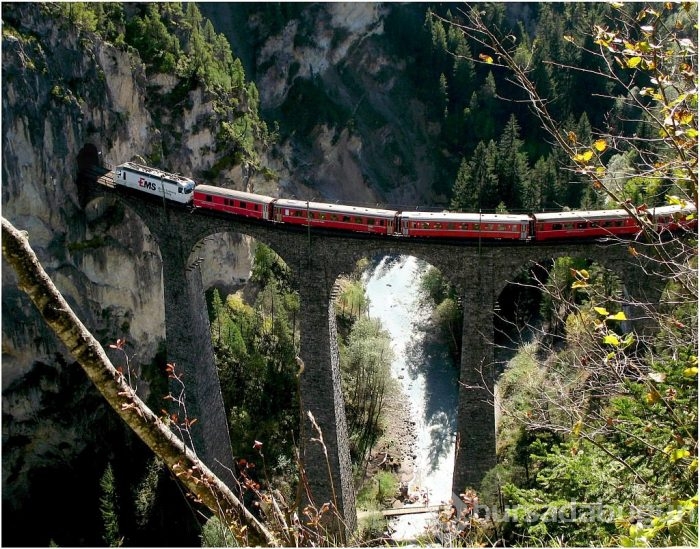 Dünyanın zirvesine giden tren