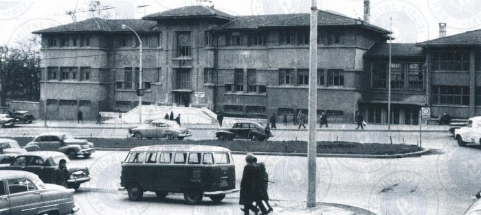 Türkiye'nin asırlık okulları