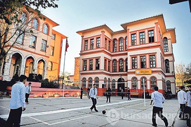 Türkiye'nin asırlık okulları