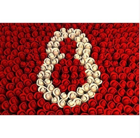 Ünlülerin 8 Mart paylaşımları