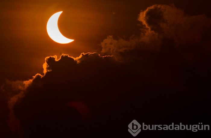Büyüleyici 9 Mart güneş tutulması manzaraları