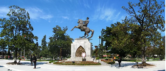 Memleketimizin olmazsa olmazı her şehrimizde bulunan 19 şey

