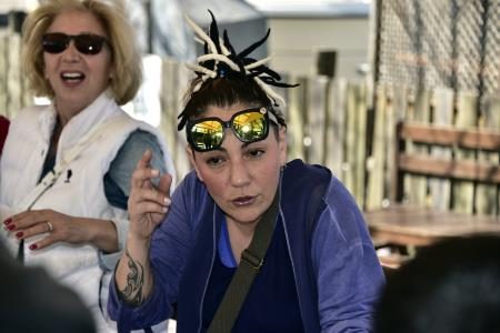 Özlem Tekin artık resmen muhtar azası