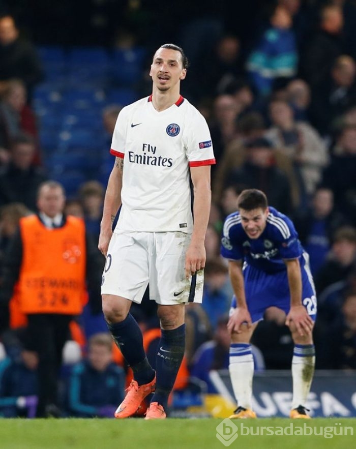 Chelsea taraftarından İbrahimoviç'e çirkin tezahürat
