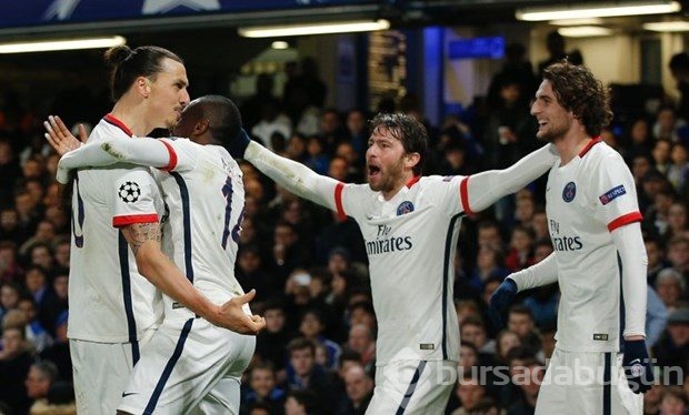 Chelsea taraftarından İbrahimoviç'e çirkin tezahürat