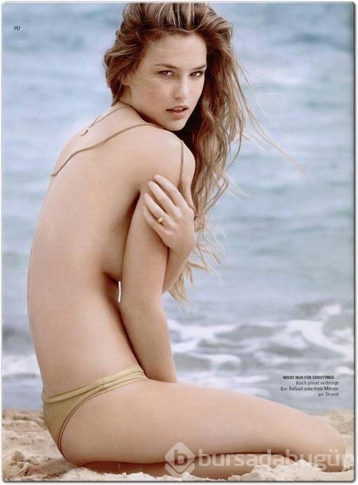 Geyşa ruhlu kadın Bar Rafaeli!