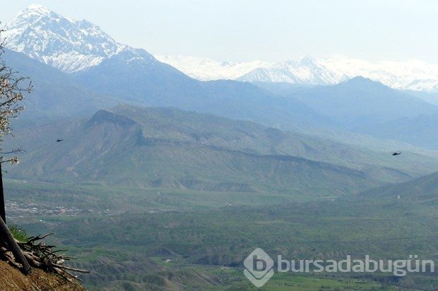 Derecik'te obüsler Balkaya Dağları'nda PKK hedeflerini vurdu