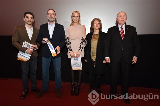 İzmir'de 'Annemin Yarası' rüzgarı
