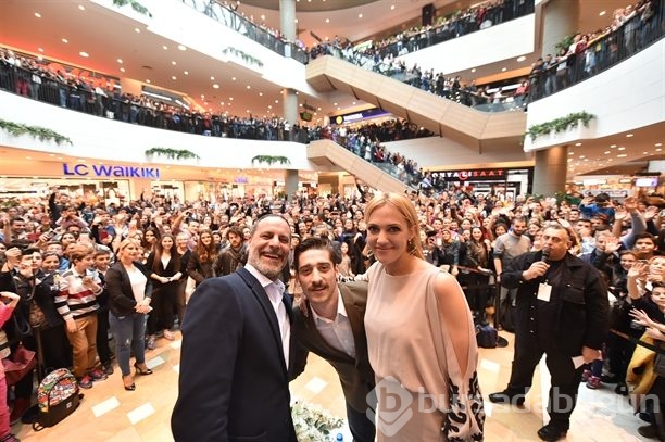 İzmir'de 'Annemin Yarası' rüzgarı