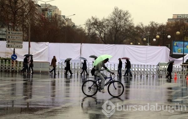 Patlama bölgesi görünmemesi için kapatıldı