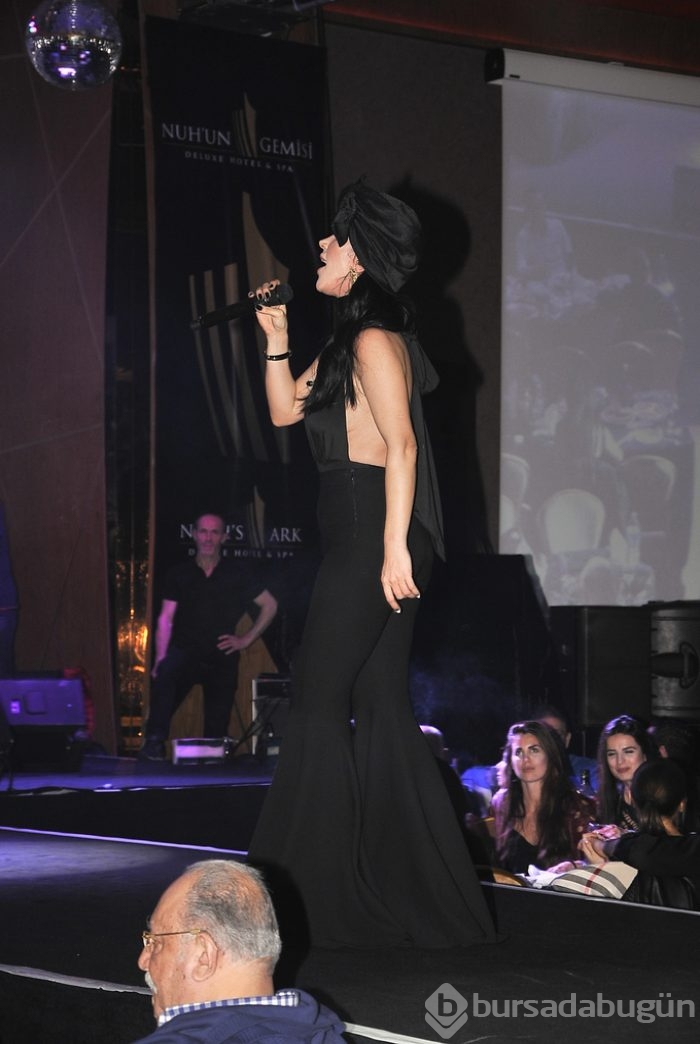 Hande Yener'den olay yaratacak sözler