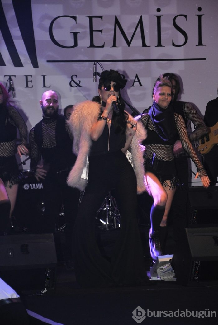 Hande Yener'den olay yaratacak sözler