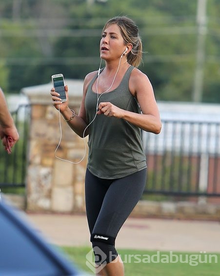 47'lik Jennifer Aniston'dan genç kalmanın sırları