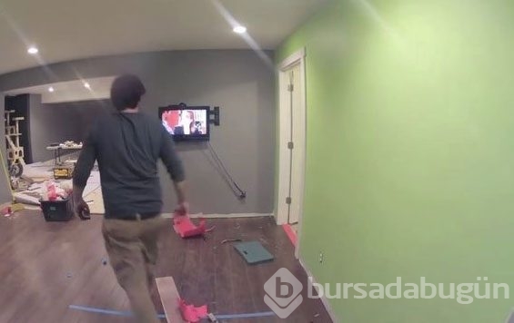 Karısının yokluğunda bakın ne yaptı