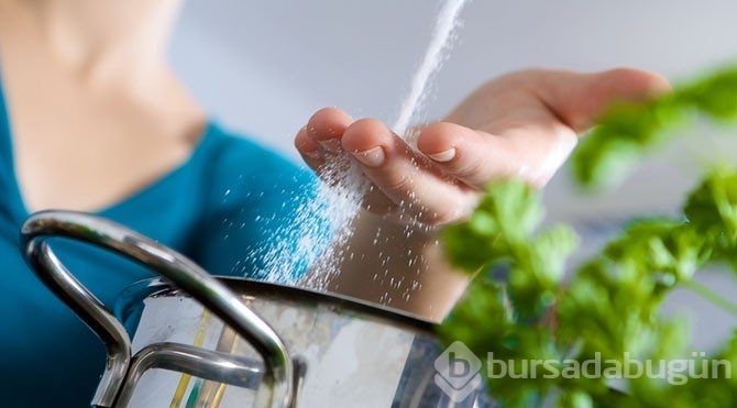 Tuz alışkanlığından kurtulmak için 10 etkili öneri