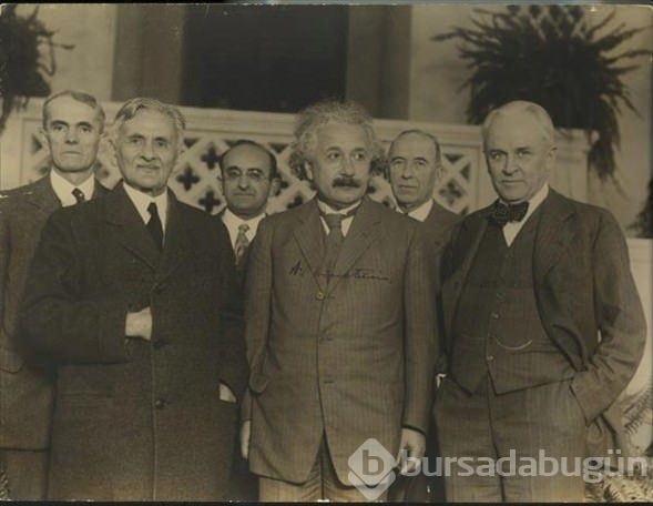 Bilinmeyen yönleriyle Einstein
