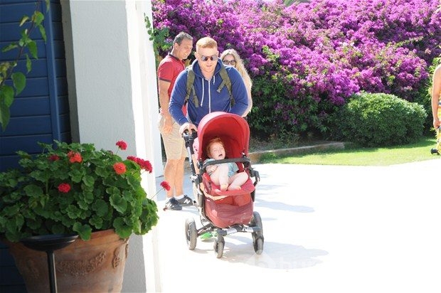 Athena Gökhan ve Hakan'ın merak edilen yaşamı