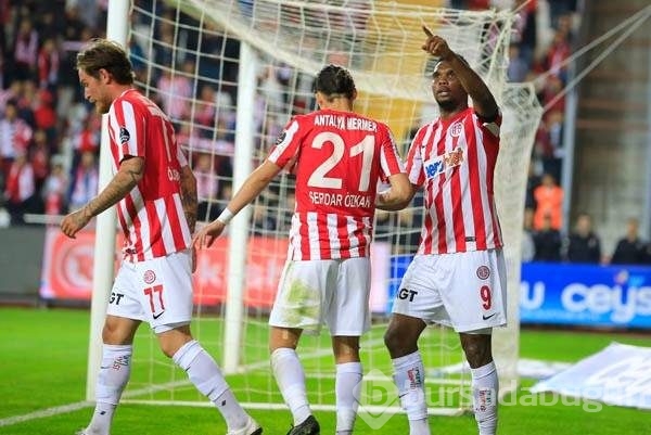 Samuel Eto'o'ya piyango