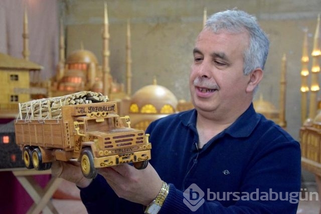 Hayal edip maketini yapıyor