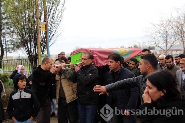HDP'li 2 vekil PKK'lının cenazesine katıldı
