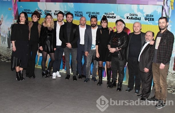 Galayı iptal eden Şeytan Tüyü ekibi birlikte film izledi
