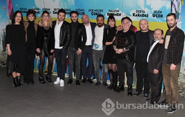 Galayı iptal eden Şeytan Tüyü ekibi birlikte film izledi