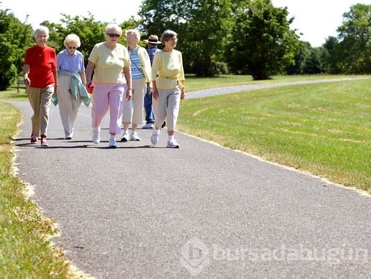 65 yaş üstünün yüzde 10'u Alzheimer