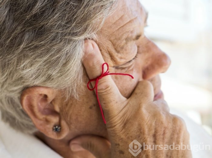 65 yaş üstünün yüzde 10'u Alzheimer