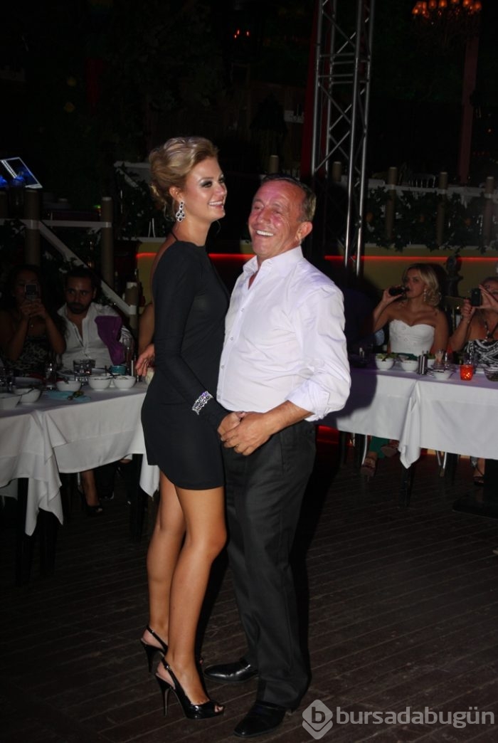 Petek Ertüre makyajsız görüntülendi