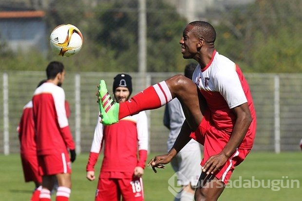 Braga Fenerbahçe maçının hazırlıklarını tamamladı
