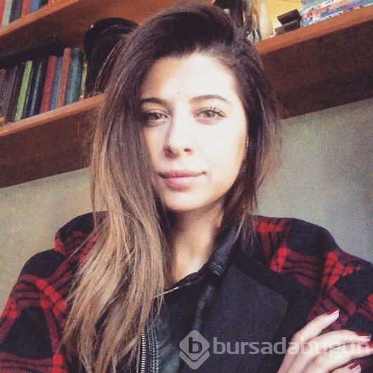Survivor Ece Begüm Yücetan podyumda