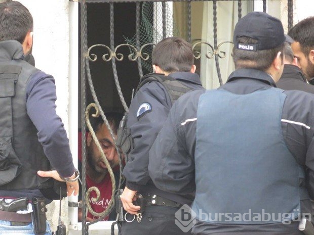 Ümraniye'de havaya ateş açan adam polisi alarma geçirdi
