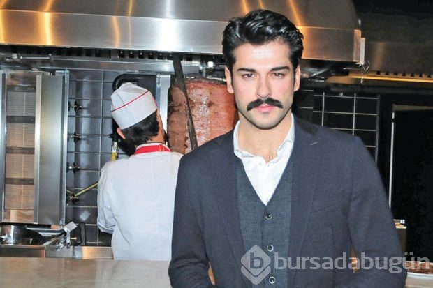 Burak Özçivit'e kötü haber