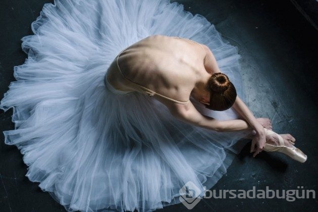 Fotoğraflarla balerinlerin sihirli dünyasının perde arkası