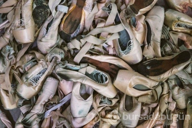 Fotoğraflarla balerinlerin sihirli dünyasının perde arkası