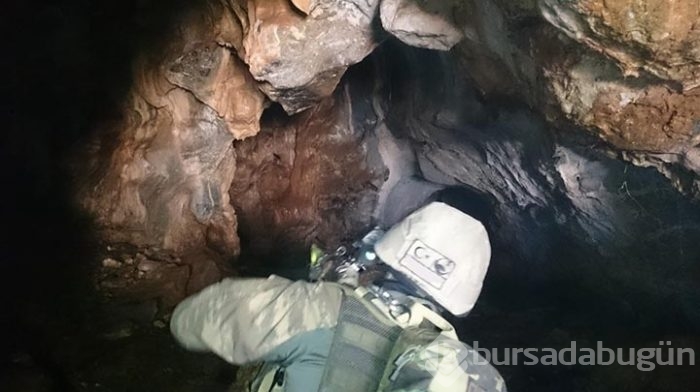 Tunceli'de komandolardan mağara operasyonu