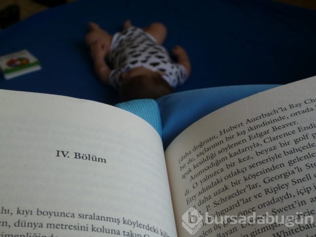 Uykudan önce kitap okuyanlara kötü haber!
