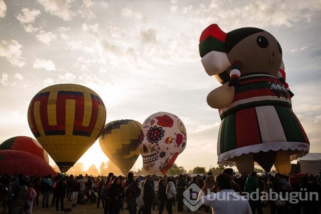 Sıcak hava balonları buluşması