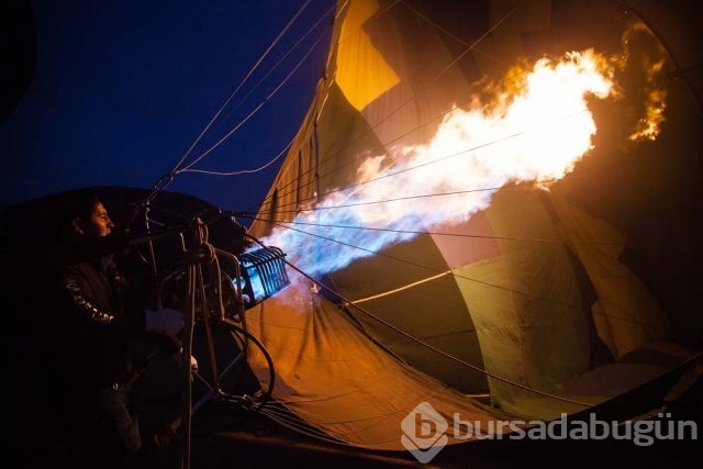 Sıcak hava balonları buluşması