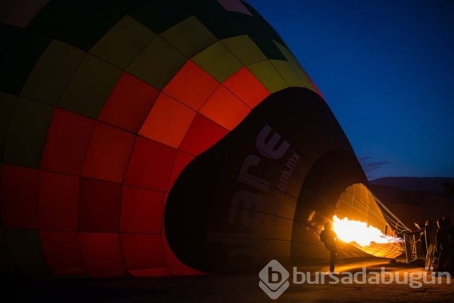 Sıcak hava balonları buluşması