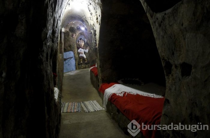 12 yıl boyunca elleriyle kazdı...