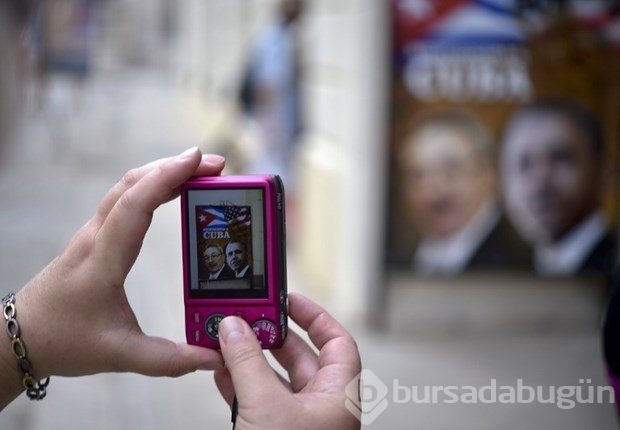 Obama'nın tarihi Küba ziyaretinde insan hakları protestosu