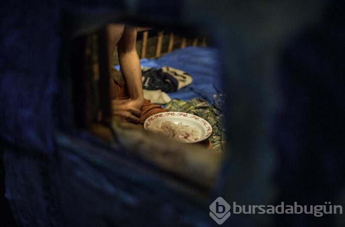 Endonezya'da psikolojik rahatsızlığı olan 18 bin hasta zincire vurulu yaşıyor!