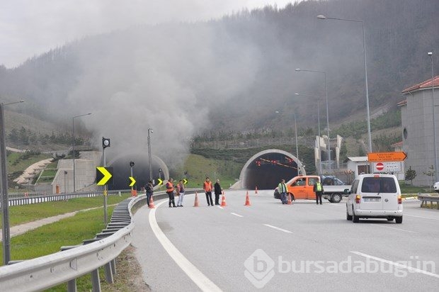 TIR yandı, Bolu Dağı Tüneli ulaşıma kapandı